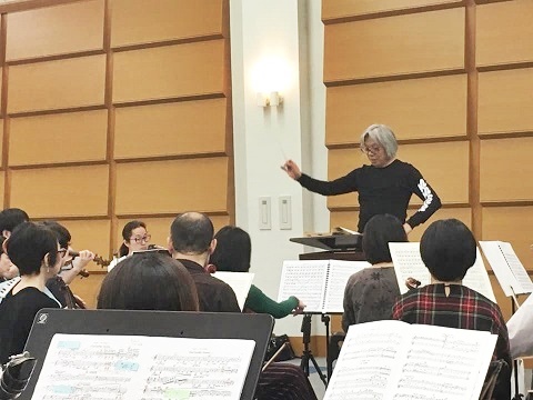 写真　愛知祝祭管弦楽団初練習での三澤洋史